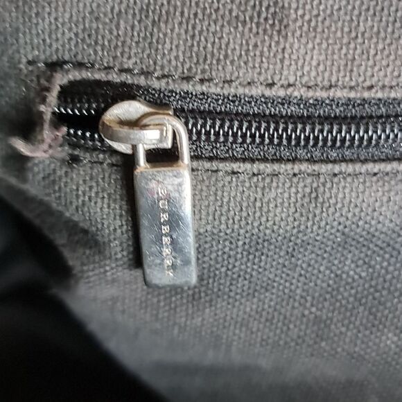 Burberry Vintage Nova Check Papillion Bag Biege/Black - Picture 10 of 16